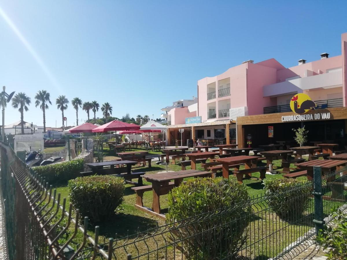 Vau Sea View, T2 Apartment, Close To Beach,Ideal For Families Portimão Εξωτερικό φωτογραφία